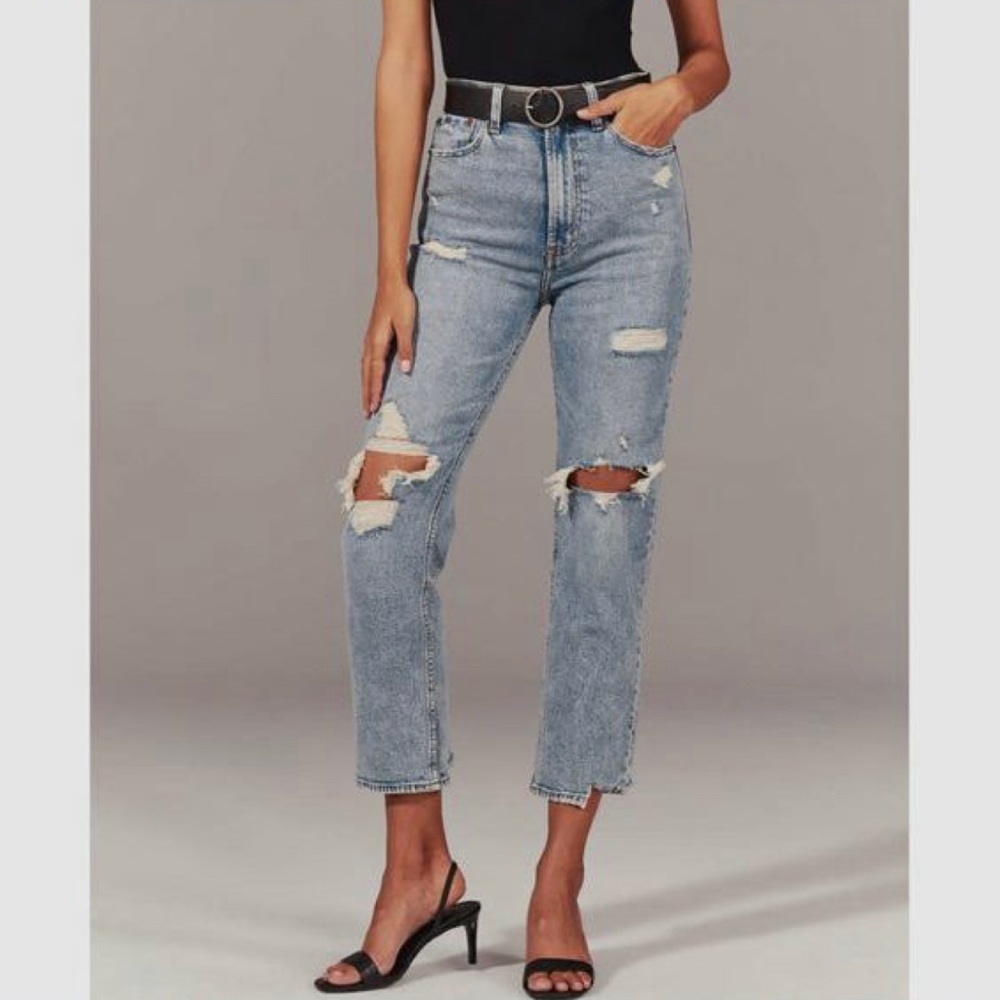 Abercrombie Ultra High Rise Ankle Straight Jeans